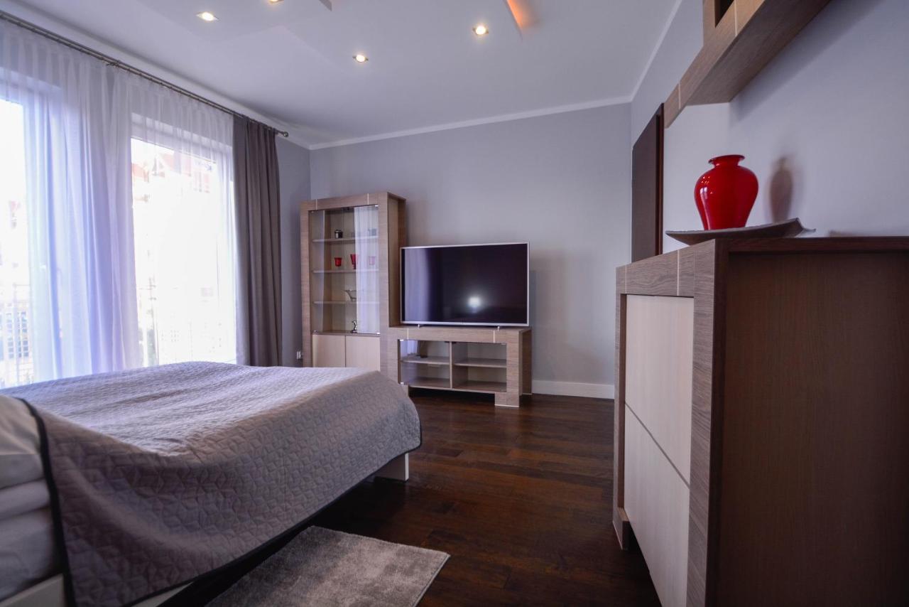 Apartamenty Bryza - Chelmonskiego - Parking - Centrum Świnoujście  Eksteriør billede
