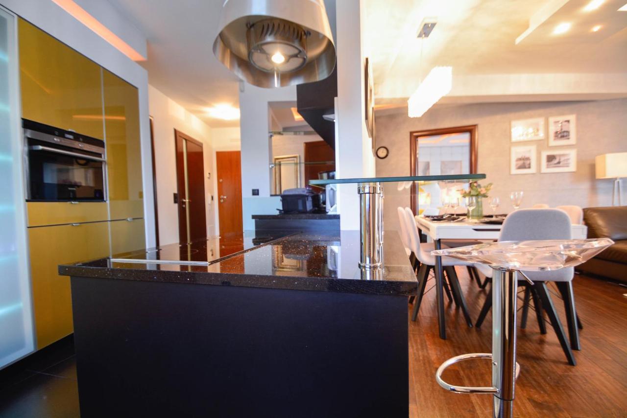 Apartamenty Bryza - Chelmonskiego - Parking - Centrum Świnoujście  Eksteriør billede